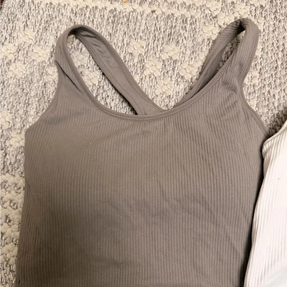 Lot of 3 CALIA by Carrie Underwood Ribbed Tank Tops size medium - Picture 4 of 8